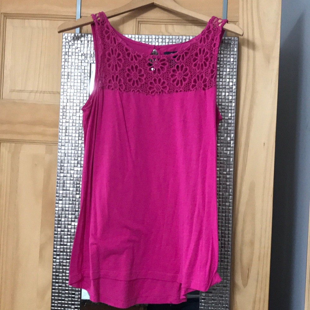 Sleeveless top